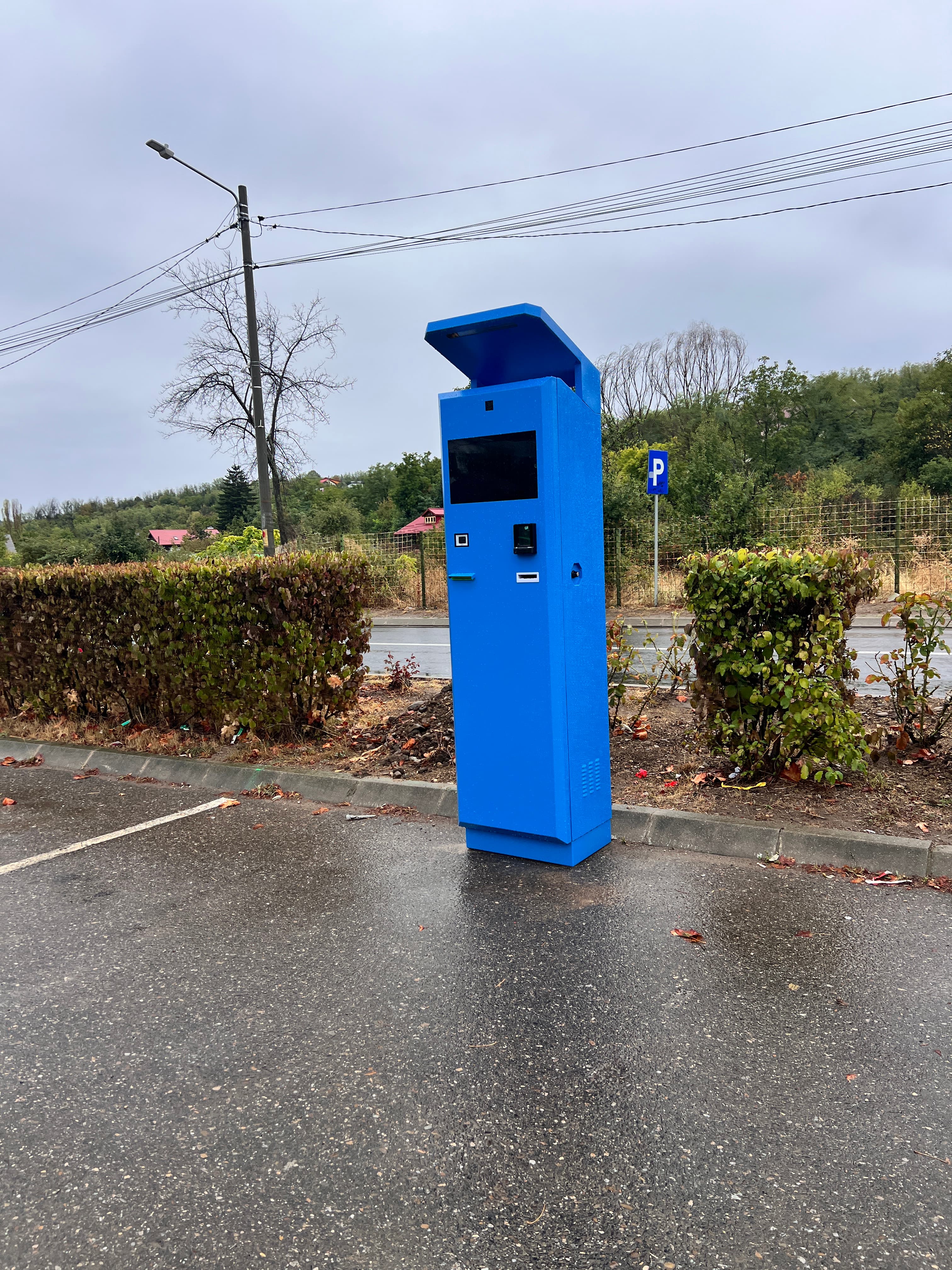 Automat de acces toaletă cu plată