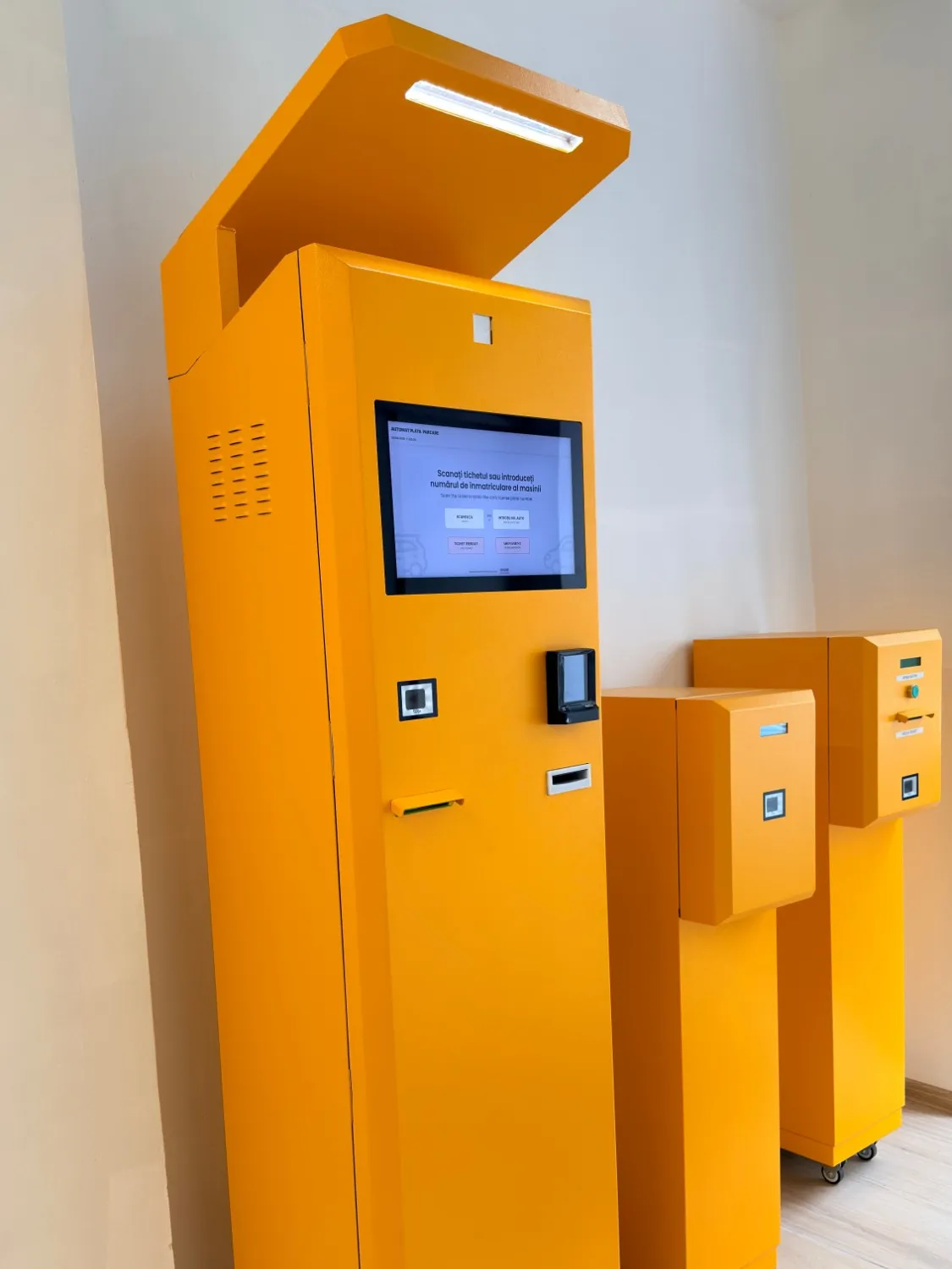 RAVCOM pay station and access stations in the Bucharest workshop RAVCOM pay station and access stations in the Bucharest workshop